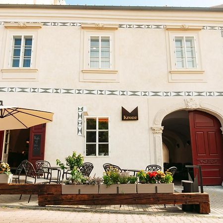 Krone Svätý Jur 外观 照片