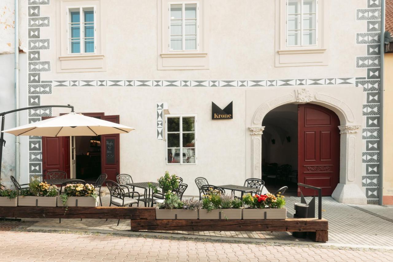 Krone Svätý Jur 外观 照片